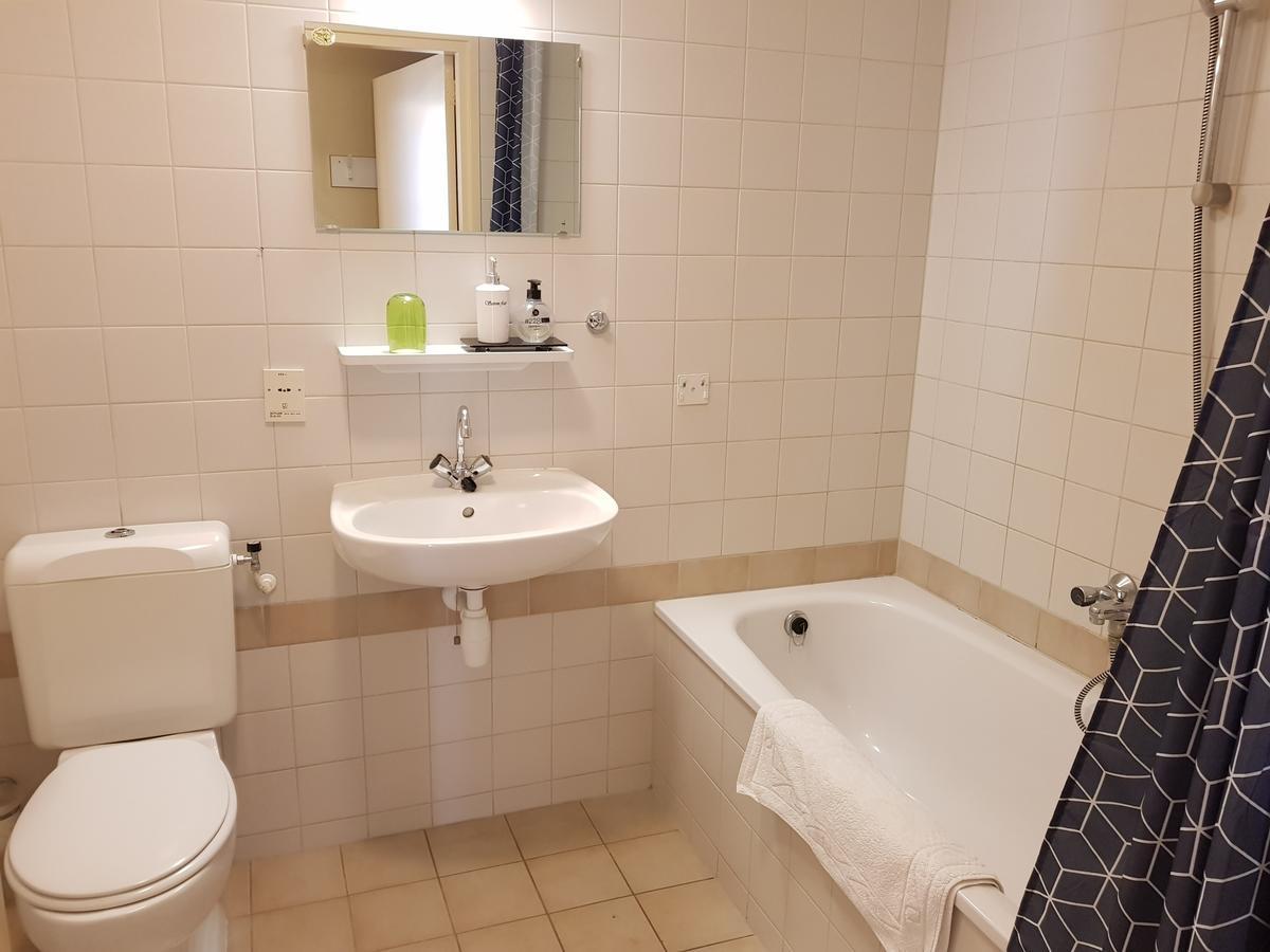 Logement 'De Witte Klok' Oude Bildtzijl Exterior foto
